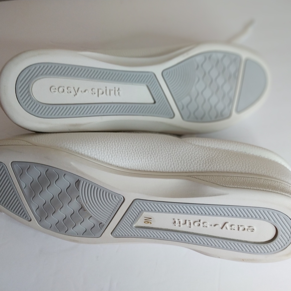 EASY SPIRIT NWOT Leather Women's Shoes White Sneakers - Picture 10 of 12